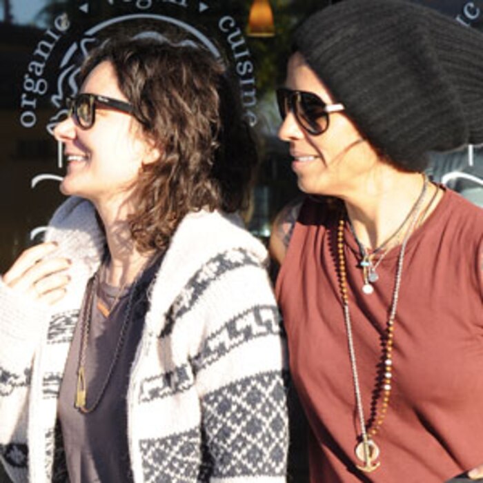 linda perry on the talk sara gilbert talks relationship with linda perry on the linda perry on the talk sara gilbert talks relationship with linda perry on the